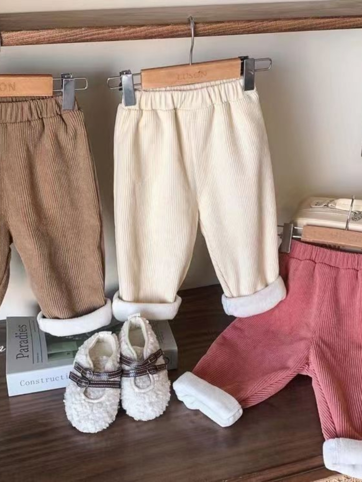 Corduroy Pant Warm - بنطلون كاجوال مستقيم الساق مبطن بالصوف