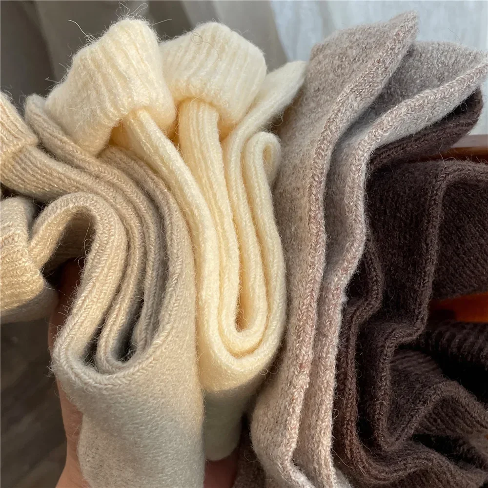 جوارب صوف كاواي ياباني للنساء  - مراجعة Thermal Sock Wool وسعره
